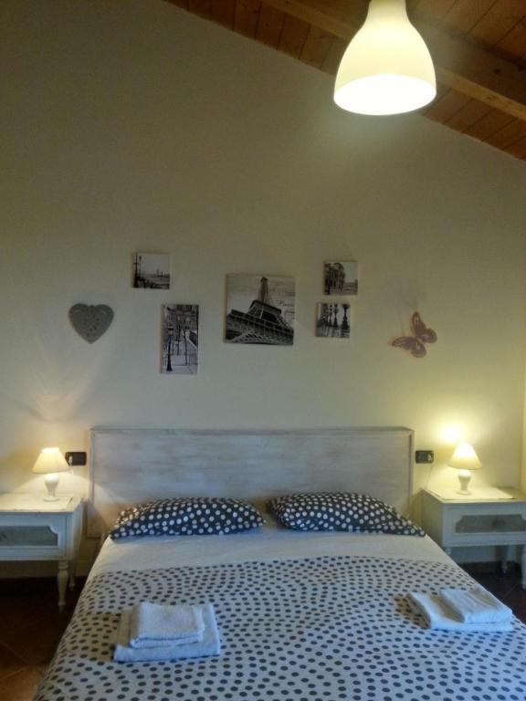 Agriturismo La Fattoria Del Boschetto フォンタネッラート エクステリア 写真